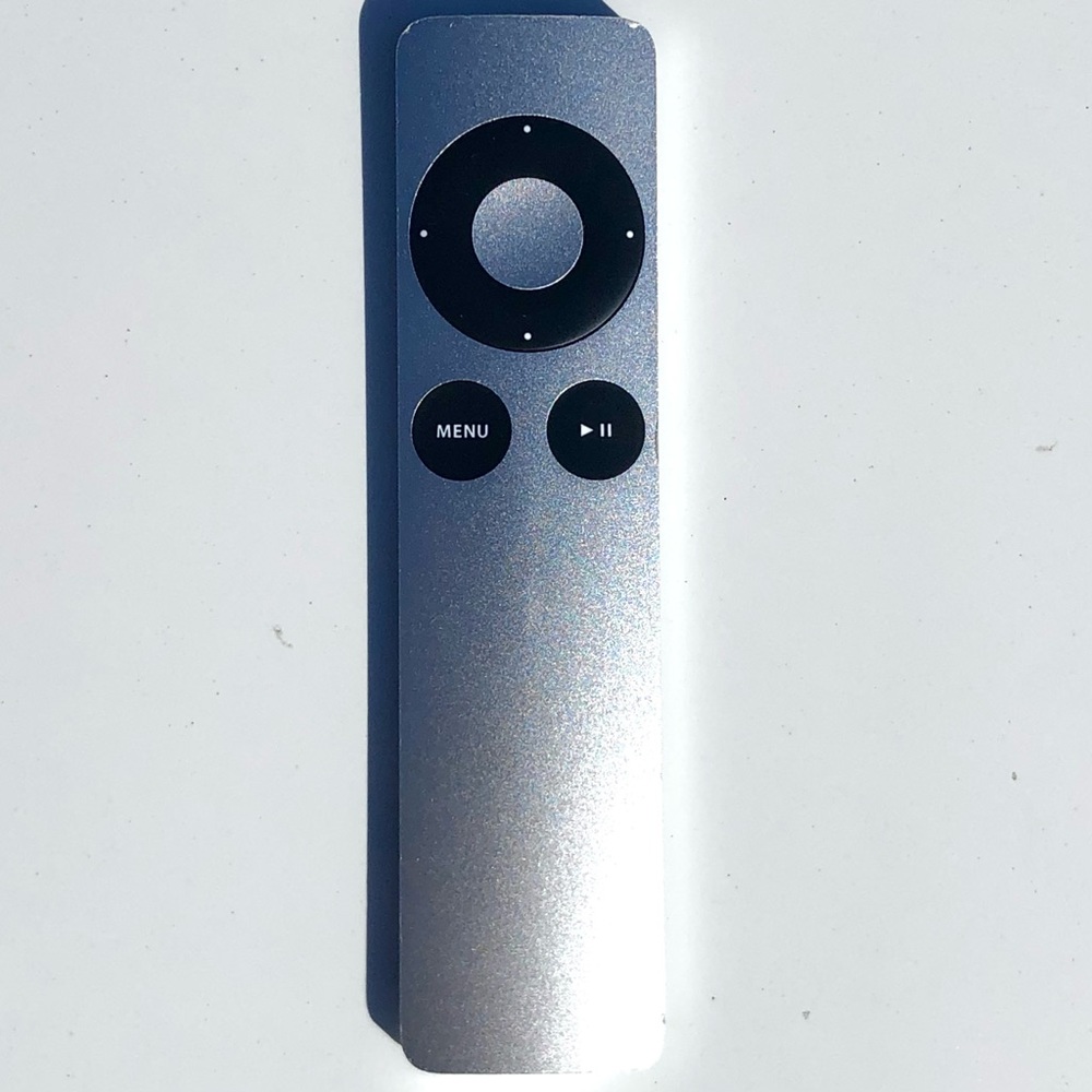 Genuine Apple TV Remote Control Silver Untested